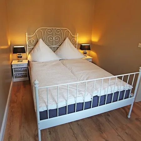 Unser Maerchenhaus בראונלאגה